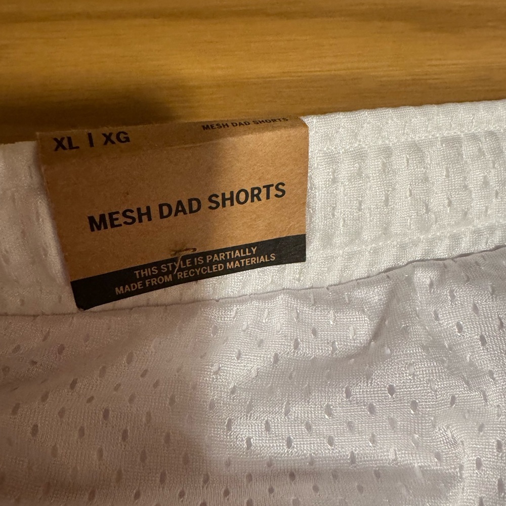 PINK Victoria's Secret Mesh Dad Shorts Color White - Picture 3 of 4